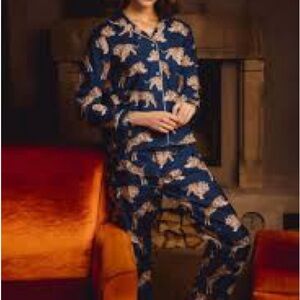 Averie for Beau Rivage Silk Pajama set limited edition size M & XL